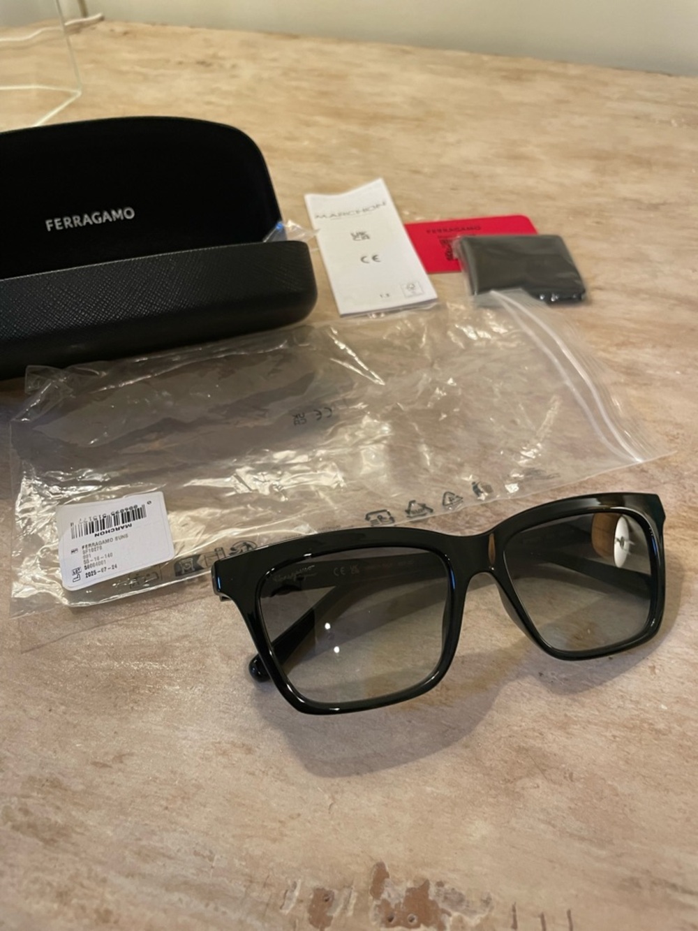 Salvatore Ferragamo Black Sunglasses NWT Full set